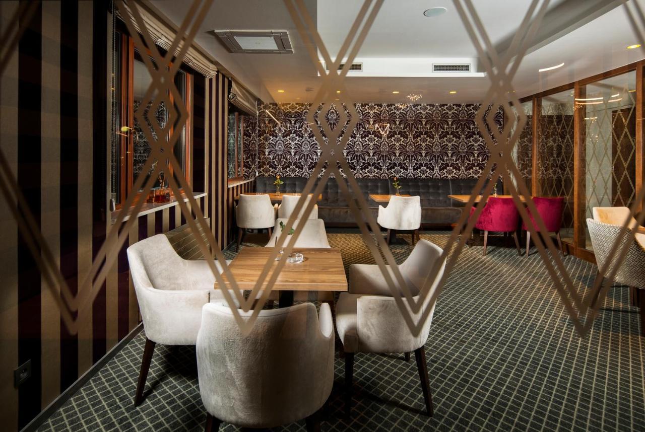 רוז'ומברוק Hotel Kultura מראה חיצוני תמונה