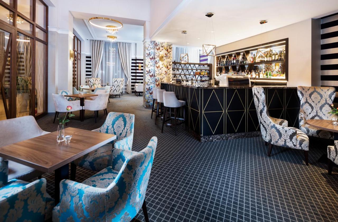 רוז'ומברוק Hotel Kultura מראה חיצוני תמונה