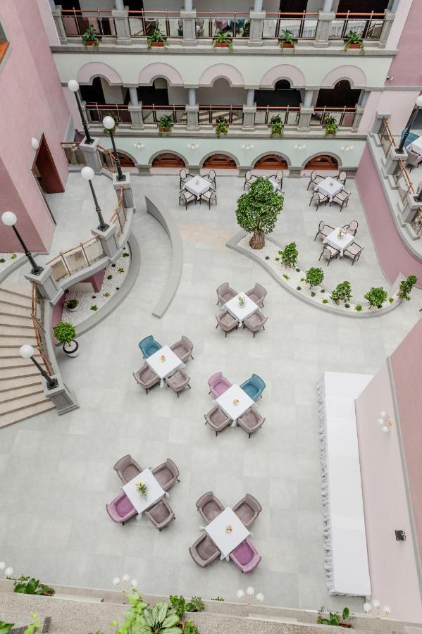 רוז'ומברוק Hotel Kultura מראה חיצוני תמונה