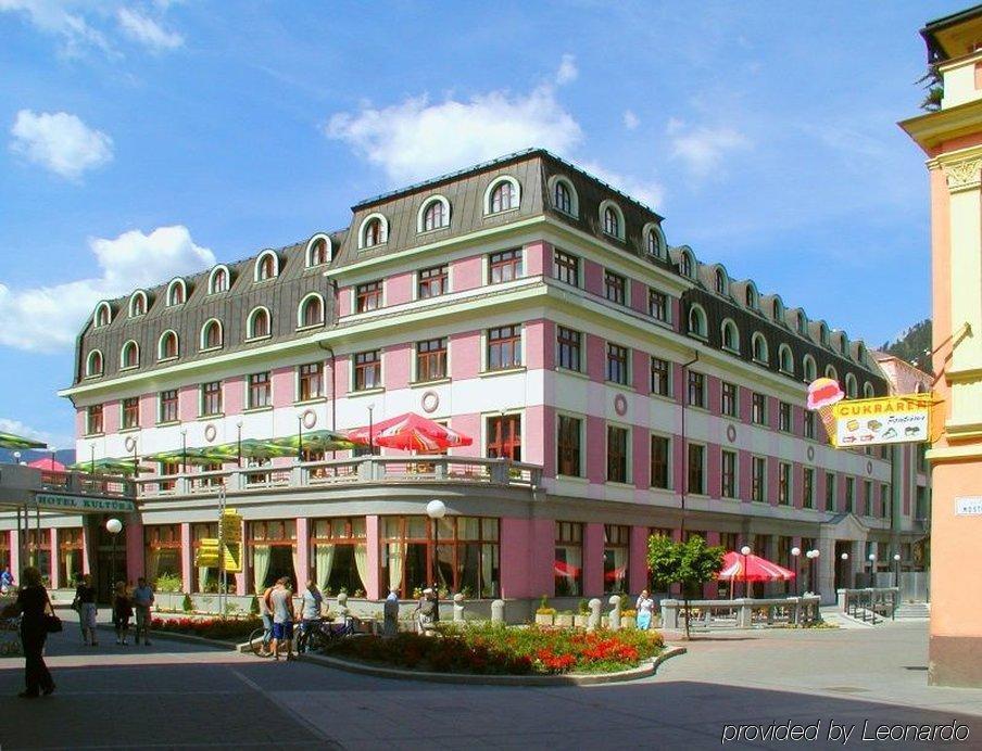 רוז'ומברוק Hotel Kultura מראה חיצוני תמונה